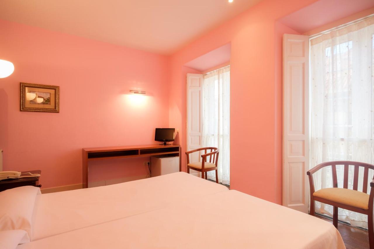 Hotel Playa De Луанко Экстерьер фото