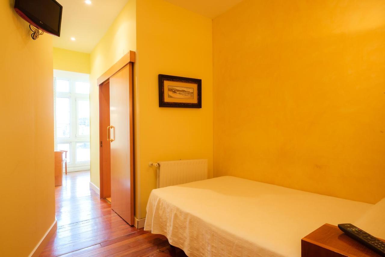 Hotel Playa De Луанко Экстерьер фото