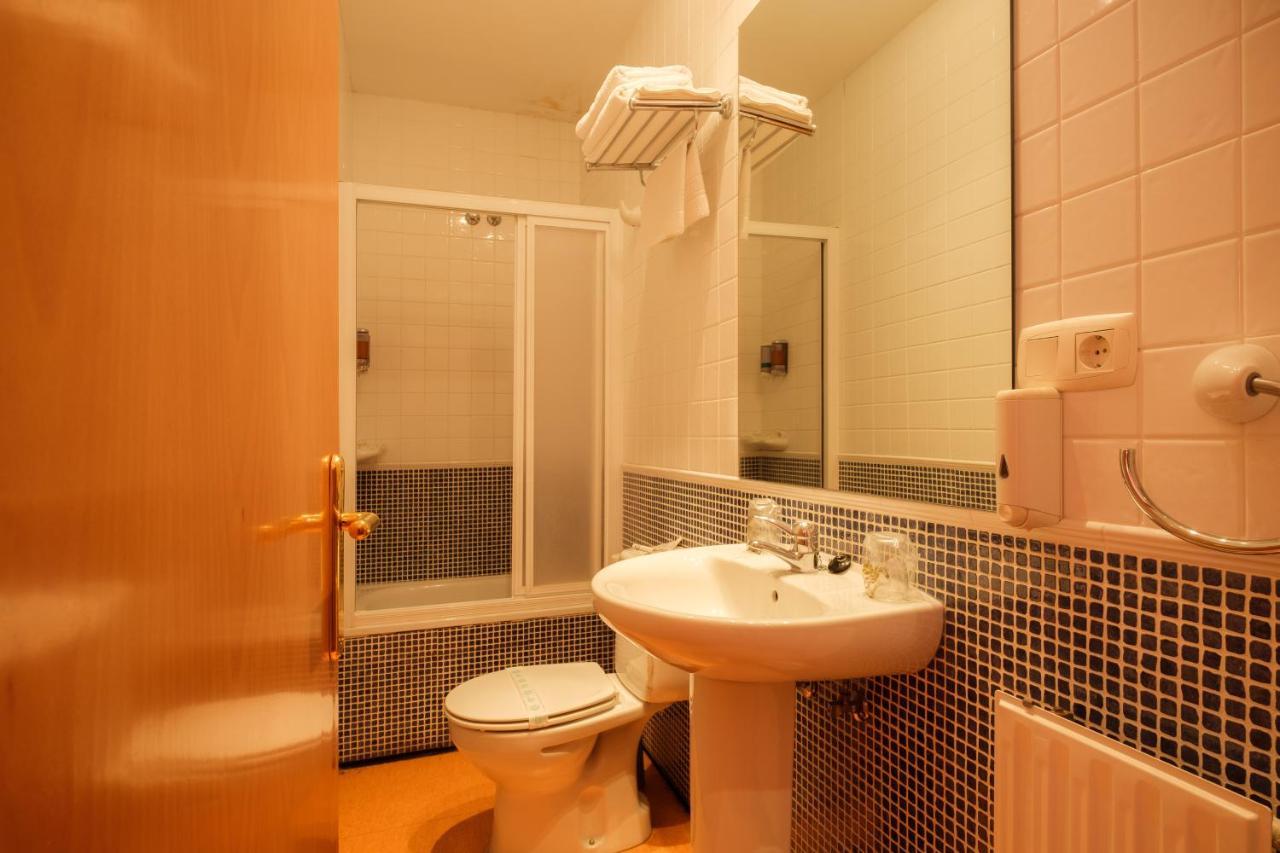 Hotel Playa De Луанко Экстерьер фото